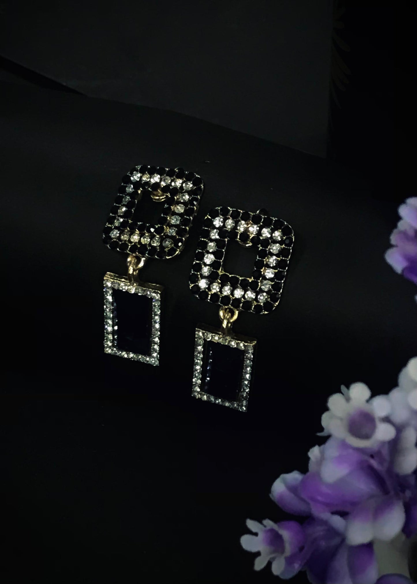 π€ Black Crystal Geometric Earrings β¨