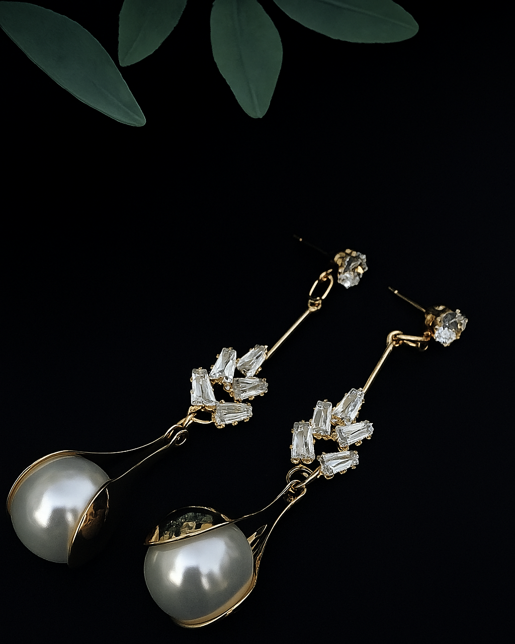 Crystal Pearl Drop Earrings ✨