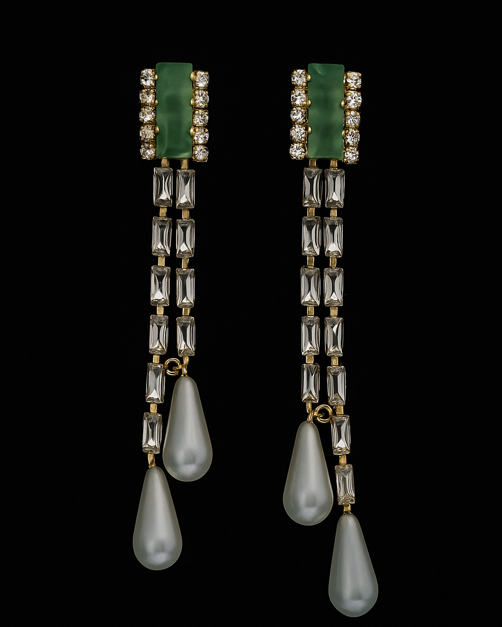 Emerald Drop Crystal Earrings ✨