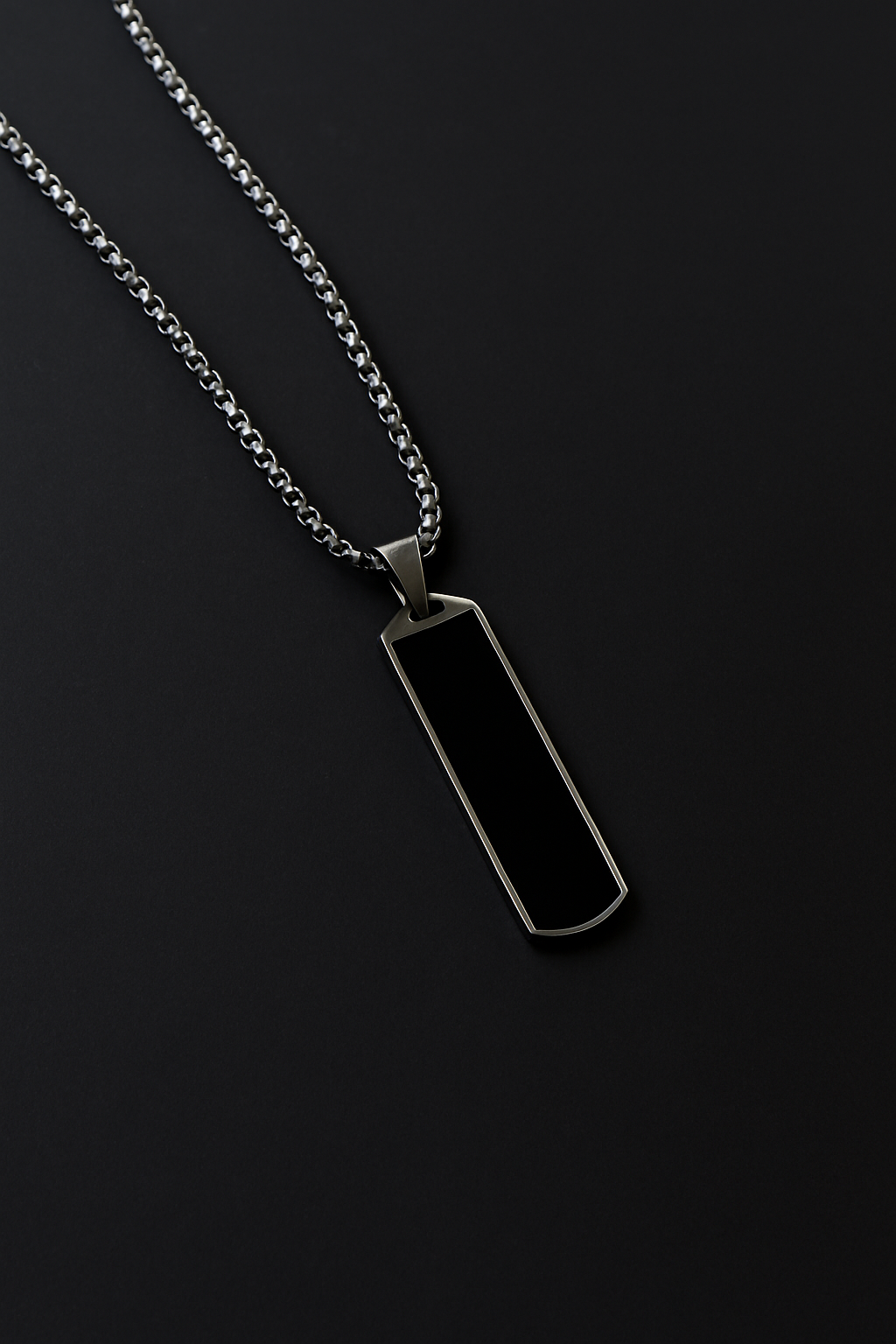 Box Chain Pendant Necklace
