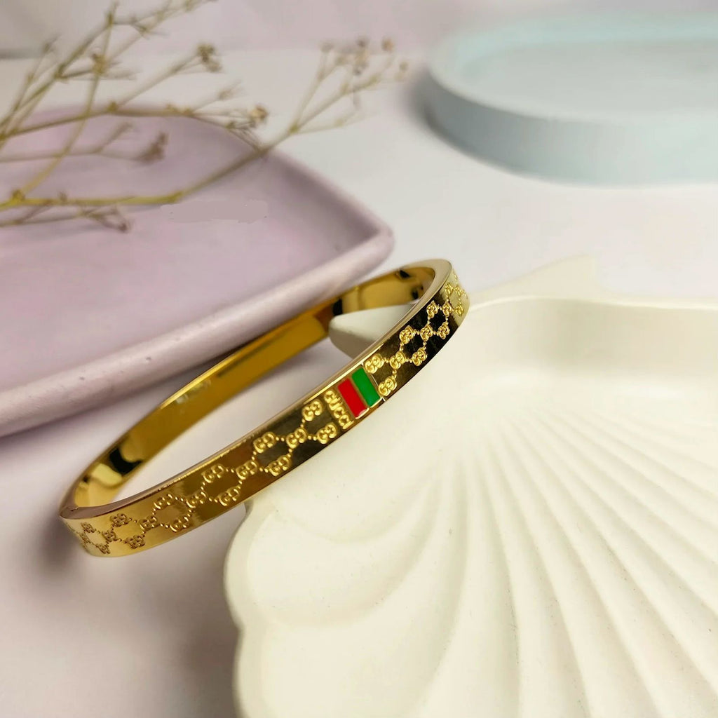 Gucci Gold-Tone Monogram Bracelet